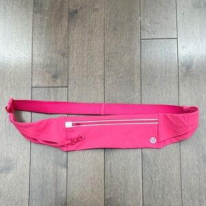 Lululemon Fast and Free running belt